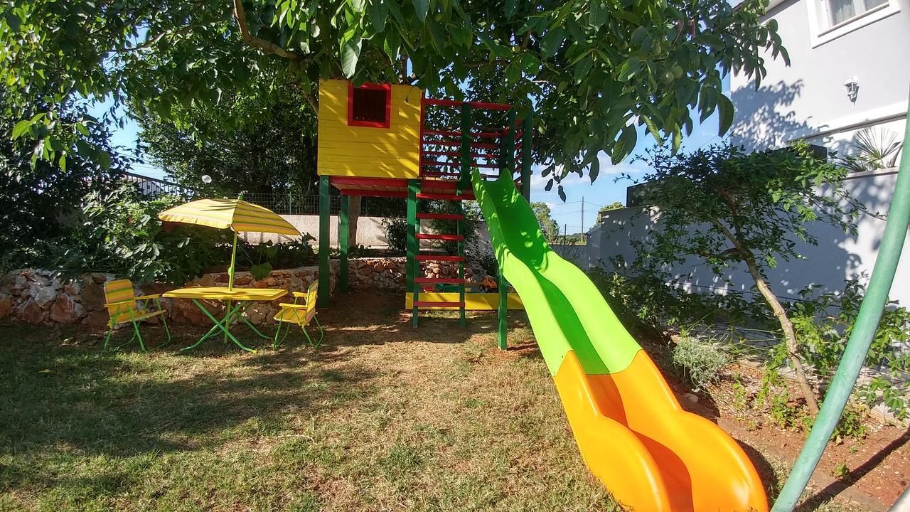 Guest House Ilic Loborika Екстериор снимка